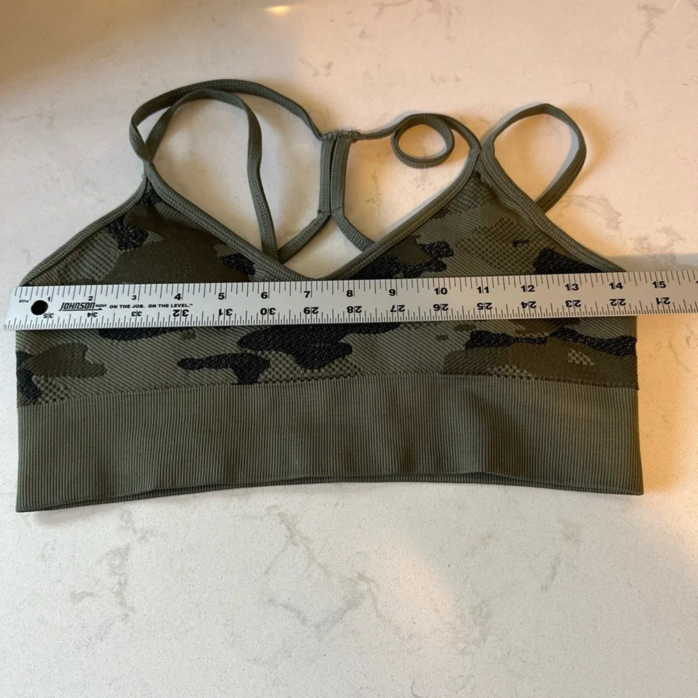 Avocado Women's M/L Olive Night Camo Bra‎ Sports Bra Padded